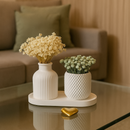 Kit 3 peças decorativas de gesso com bandeja e vasos -